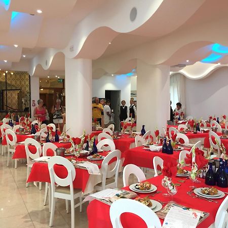 Hotel Gardenia Белариа-Игеа Марина Екстериор снимка