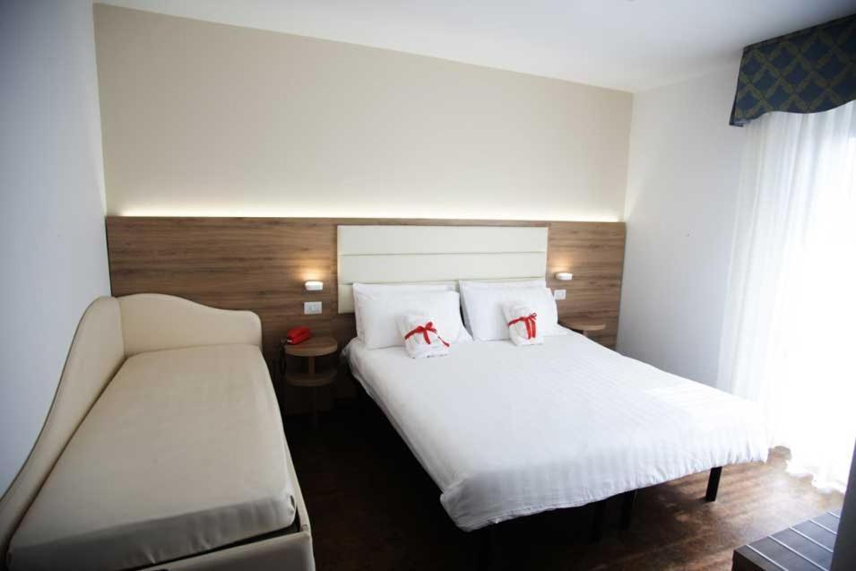 Hotel Gardenia Белариа-Игеа Марина Екстериор снимка