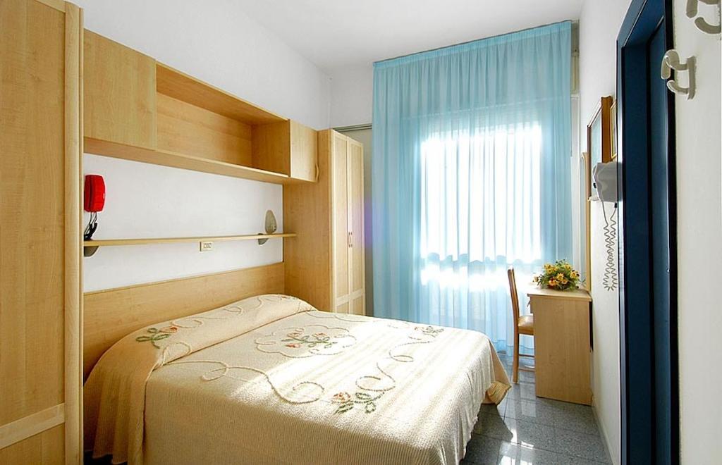 Hotel Gardenia Белариа-Игеа Марина Стая снимка
